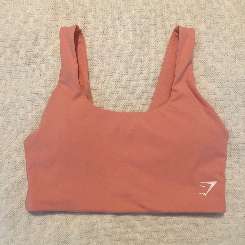 Gymshark peach / coral sports bra